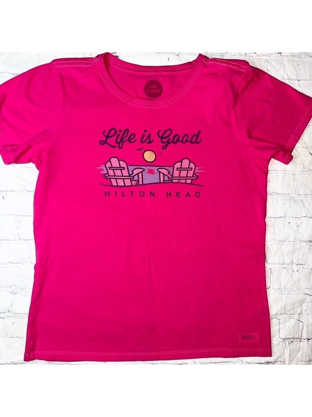 NWOT Women’s Medium life Is good Hilton Head Graphic SS TShirt